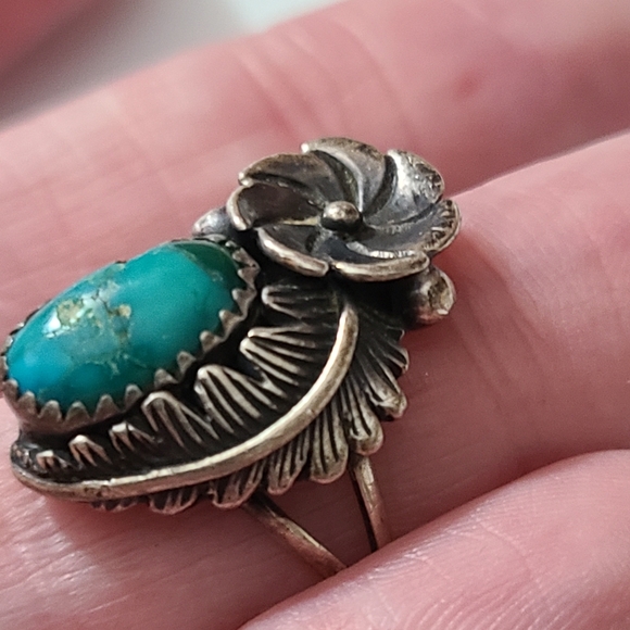 Vintage OLD navajo squash blossom ring sz 6 turquoise Native American sterling - Picture 2 of 12
